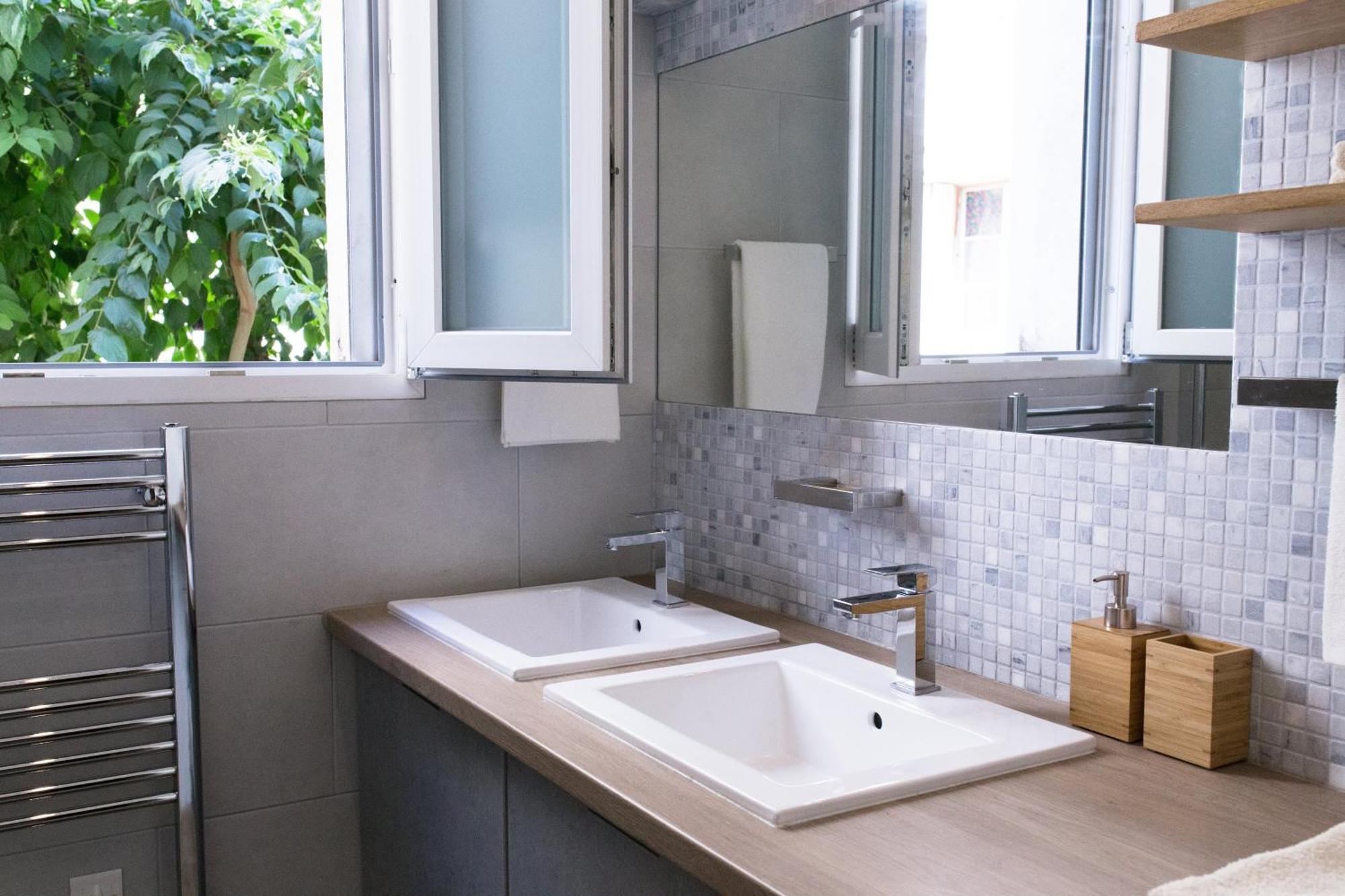 Sleep In Montpellier, Cosy, Central, 5 Ch, 10P, Tram L1, 2,3 & 4 Extérieur photo