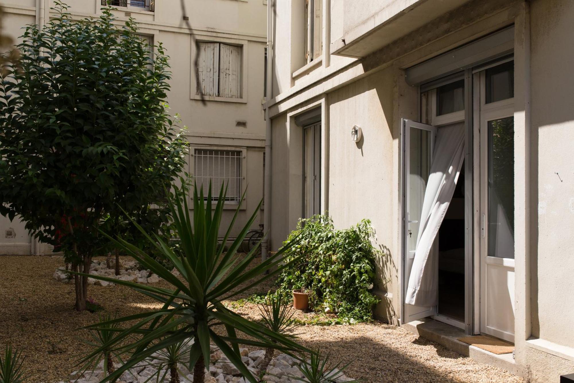 Sleep In Montpellier, Cosy, Central, 5 Ch, 10P, Tram L1, 2,3 & 4 Extérieur photo